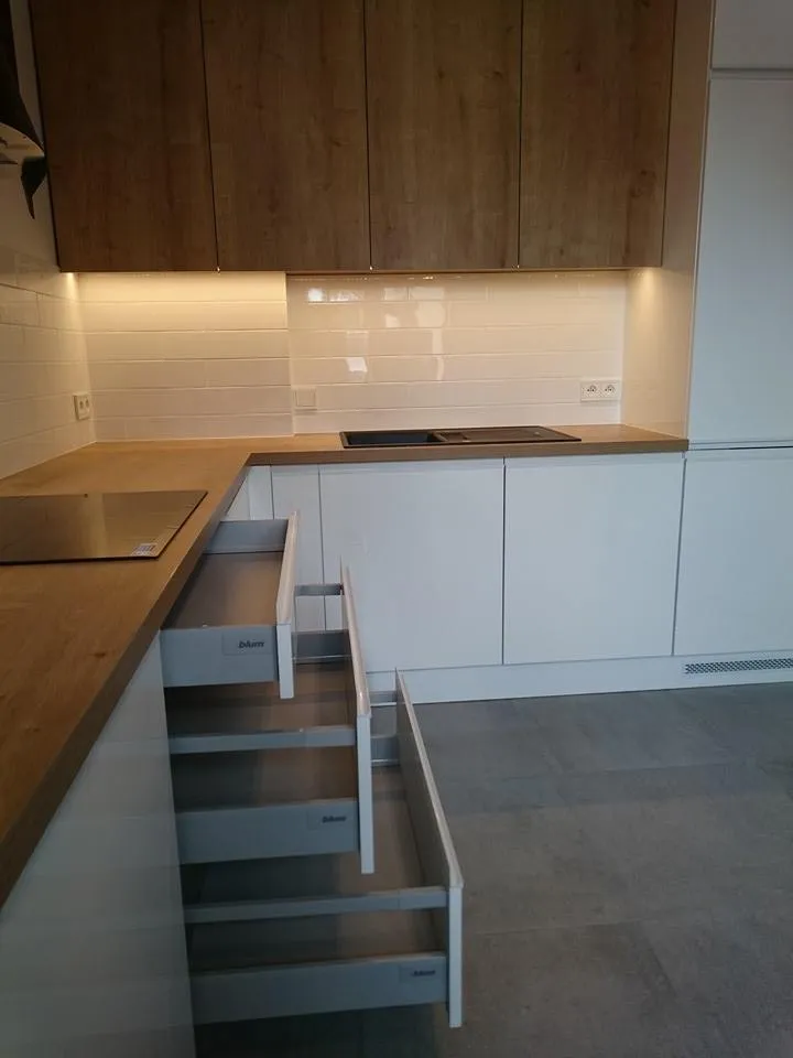 Przykład kitchens z rest - Zdjęcie 14